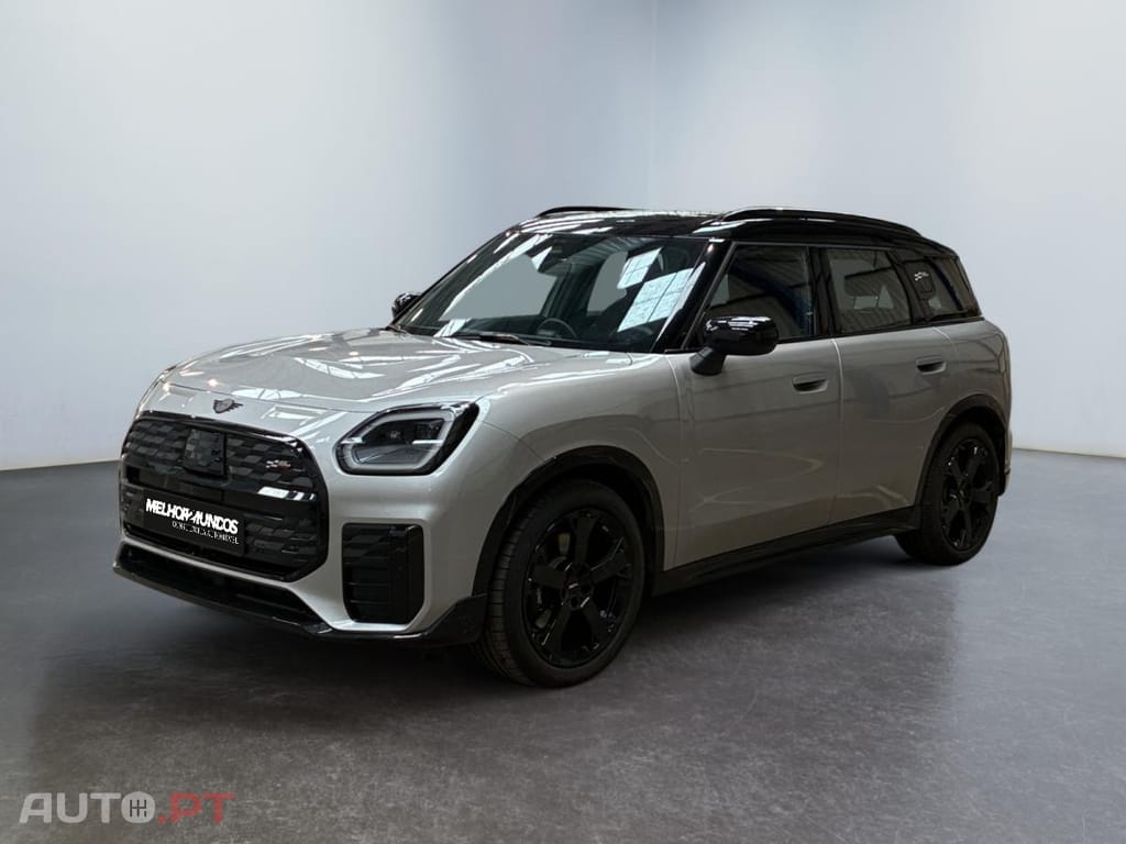 MINI Countryman E JCW
