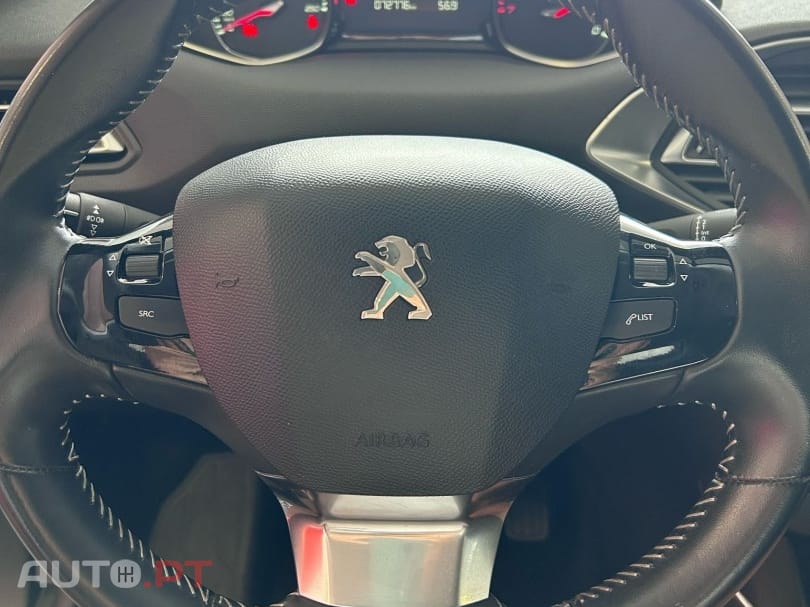 Peugeot 308 e-THP Allure