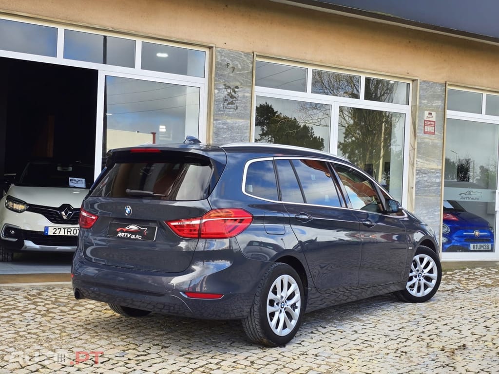 BMW 216 d 7L Line Sport