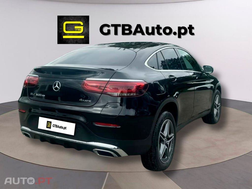 Mercedes-Benz GLC 300 de 4M AMG I.V.A DEDUTÍVEL