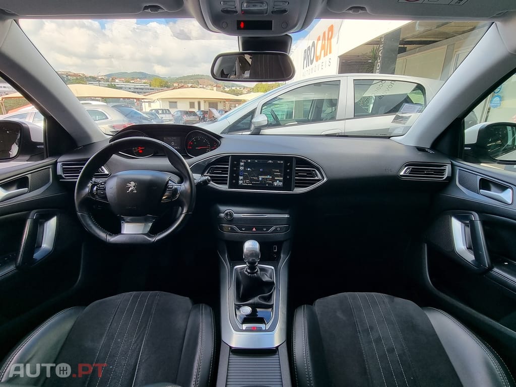 Peugeot 308 SW 2.0 BlueHDi Allure