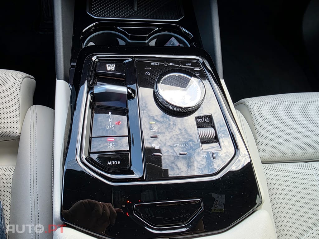 BMW 530 e Pack Desportivo M Pro