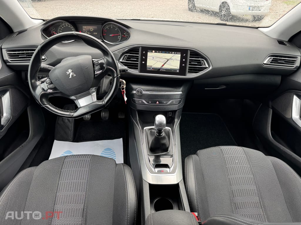 Peugeot 308 SW 1.6 BlueHDi Allure J17