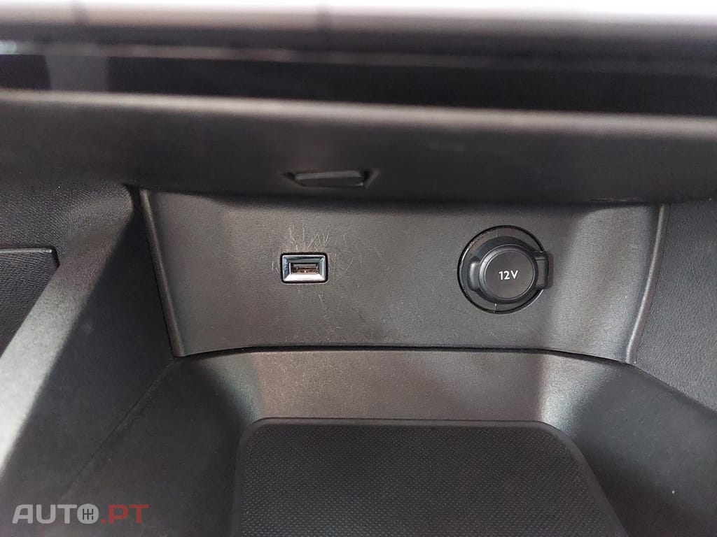Peugeot 3008 1.5 BlueHDi Allure