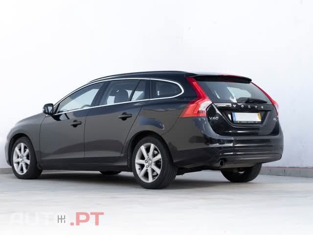 Volvo V60 2.0 D2 Kinetic automática