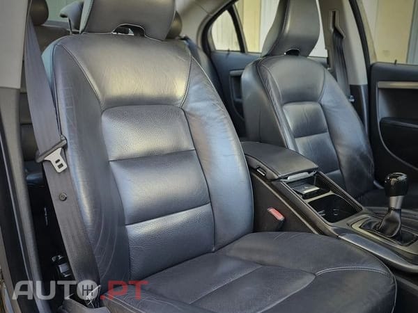 Volvo S80 2.0 D3 Momentum