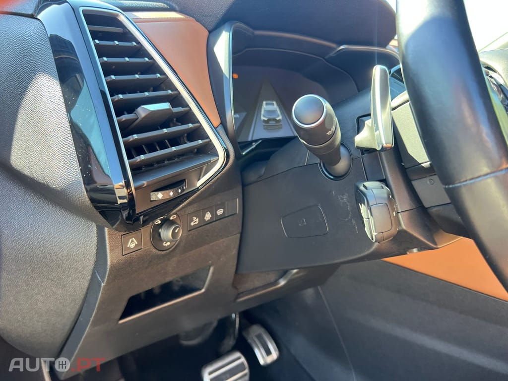 DS DS7 Crossback 2.0 BlueHDi La Première EAT8