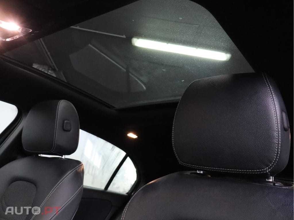 Mercedes-Benz A 250 e Auto Style Line