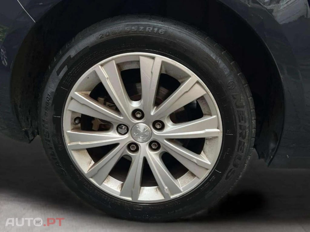 Peugeot 308 SW 1.5 HDI STYLE EAT8