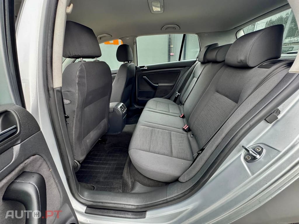 Volkswagen Golf 1.4i Confortline