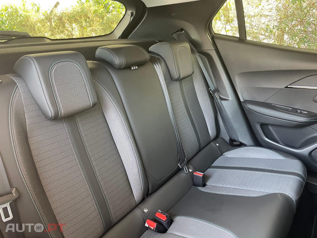 Peugeot 2008 PureTech 100 Stop&Start Allure