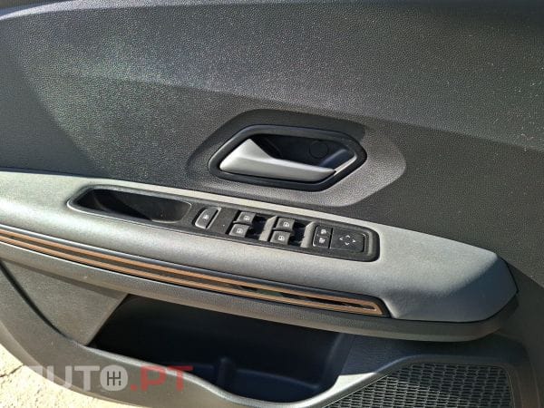 Dacia Jogger ECO-G 100 Bi-Fuel Extreme+ 7 lugares