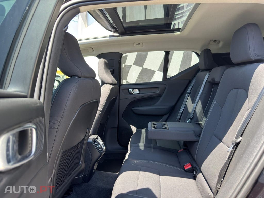 Volvo XC40 1.5 T2 Momentum Geartronic