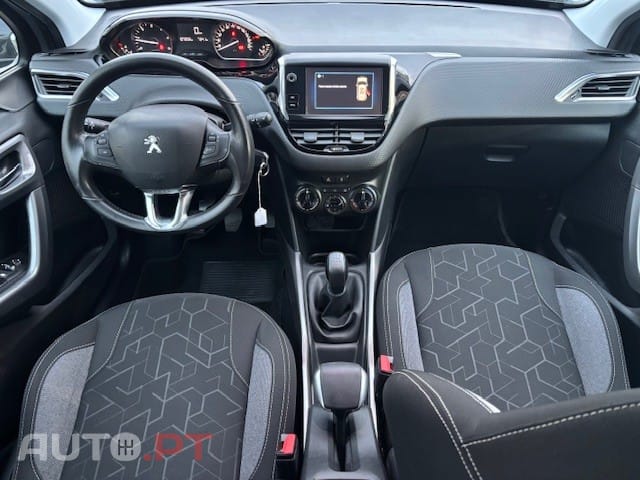 Peugeot 2008 1.6 BlueHDi Style