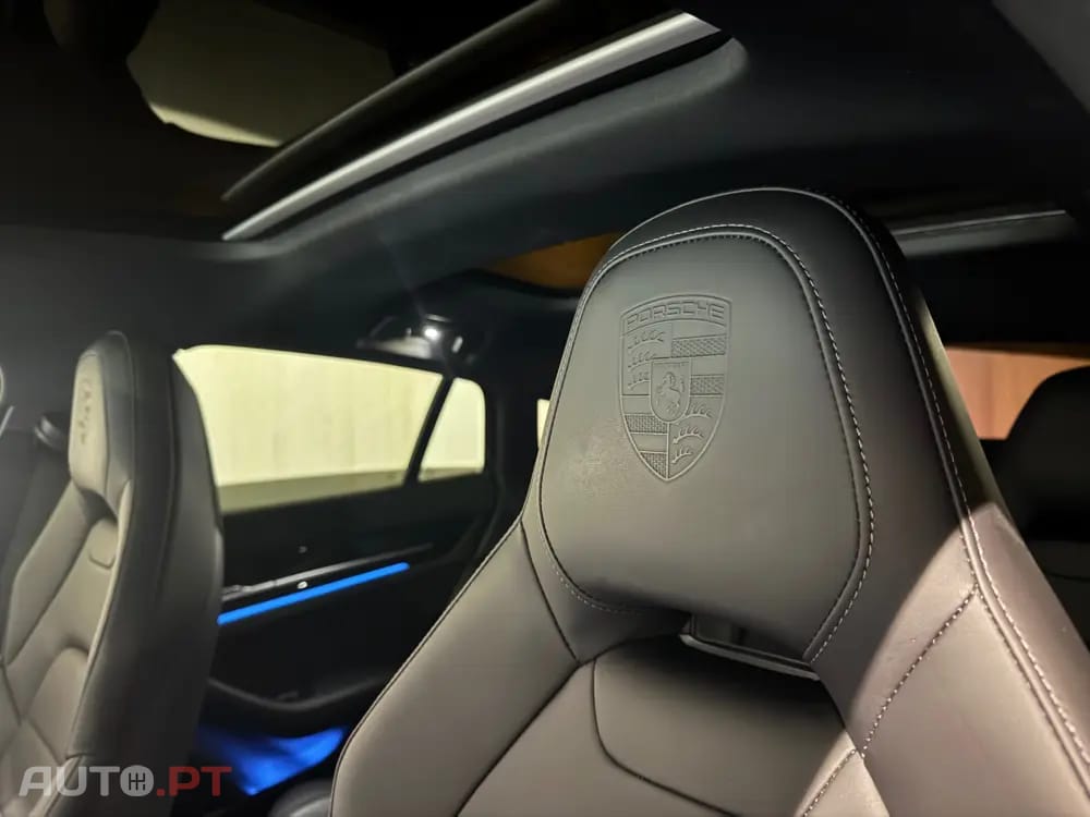 Porsche Panamera 4 E-Hybrid
