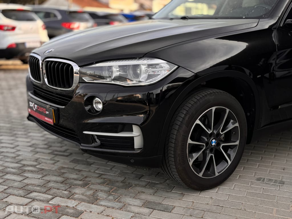 BMW X5 25 d sDrive Comfort 7L