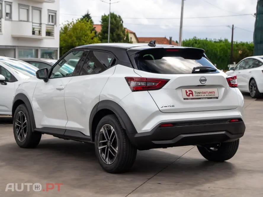 Nissan Juke 1.0 DIG-T N-Connecta Two Tone