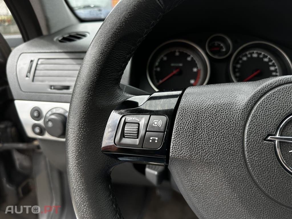 Opel Astra Sports Tourer Cosmo Plus Ecoflex