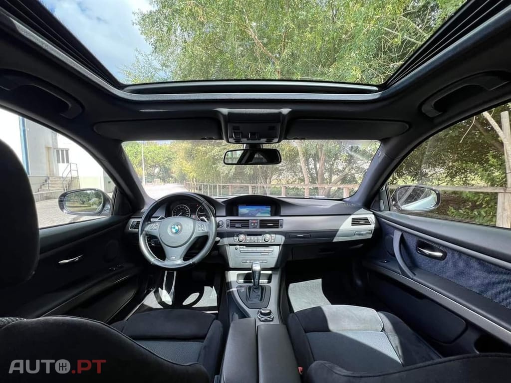 BMW 320 d Coupe Edição M Auto