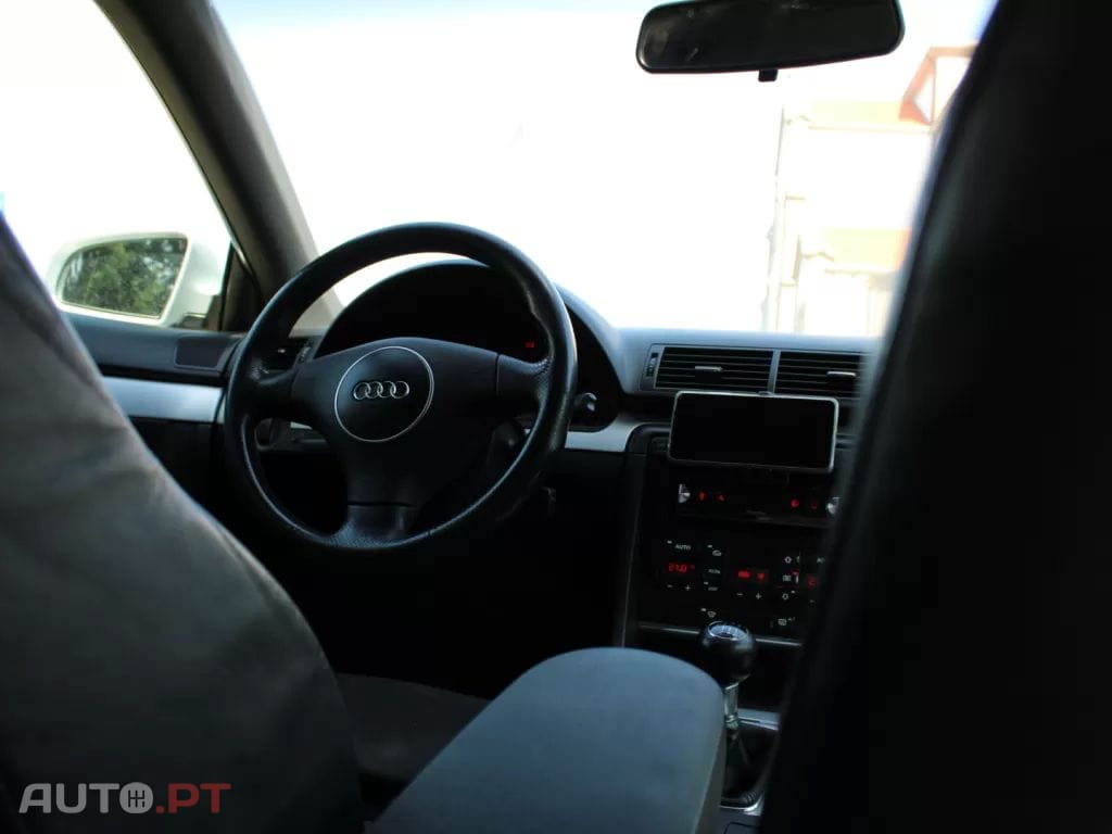 Audi A4 1.9 TDI m6 S-Line