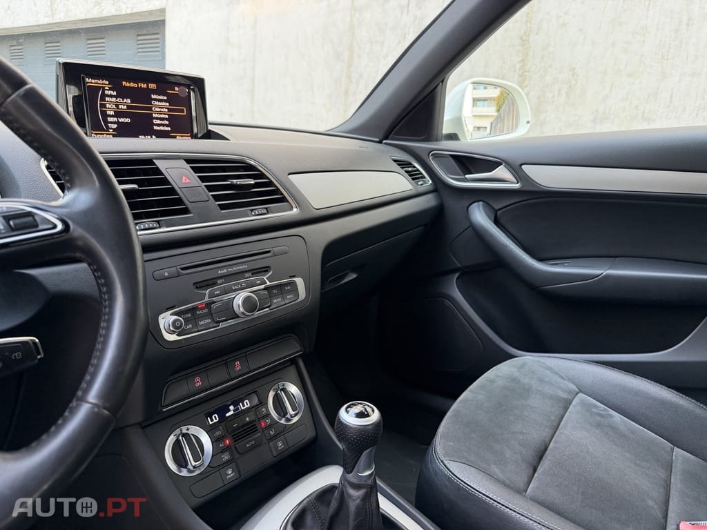 Audi Q3 2.0 TDi Business Line