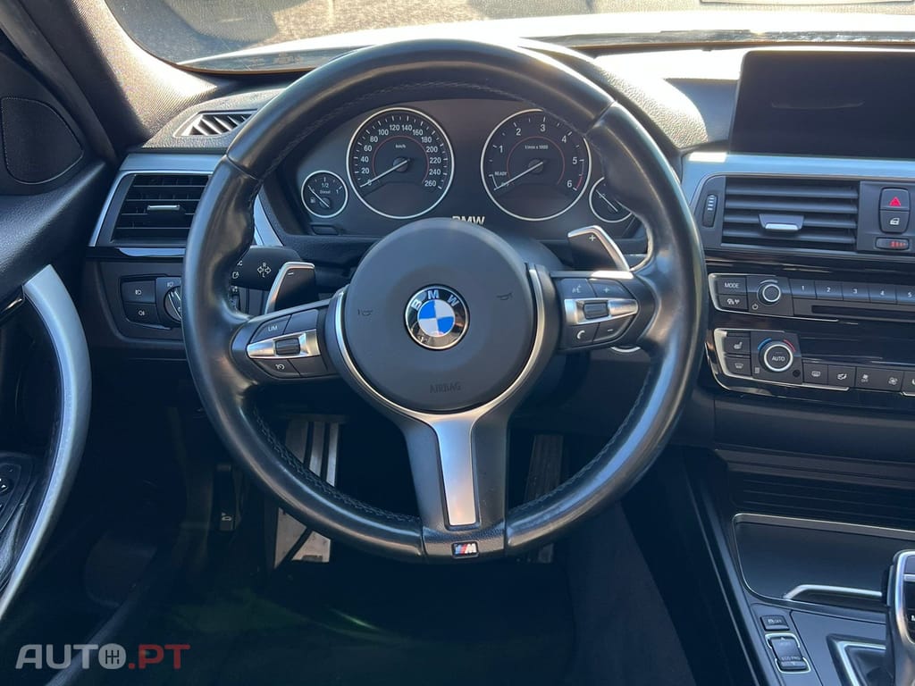 BMW 320 d Touring Pack M Auto