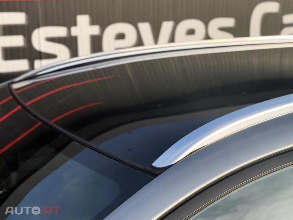 Toyota Auris 1.8 HSD Exclusive