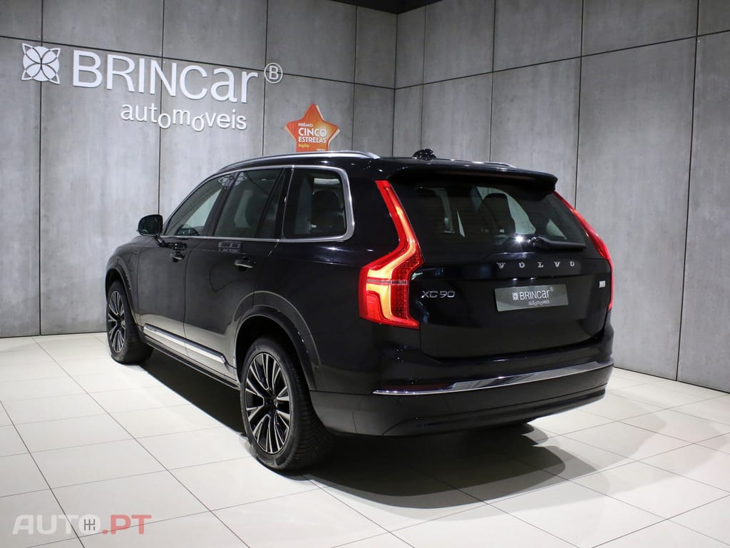 Volvo XC90 2.0 T8 PHEV Core AWD