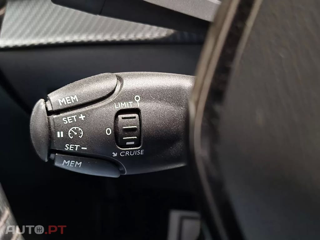 Peugeot E-208 50 kWh Active Pack