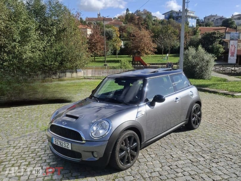 MINI Cooper Cooper S