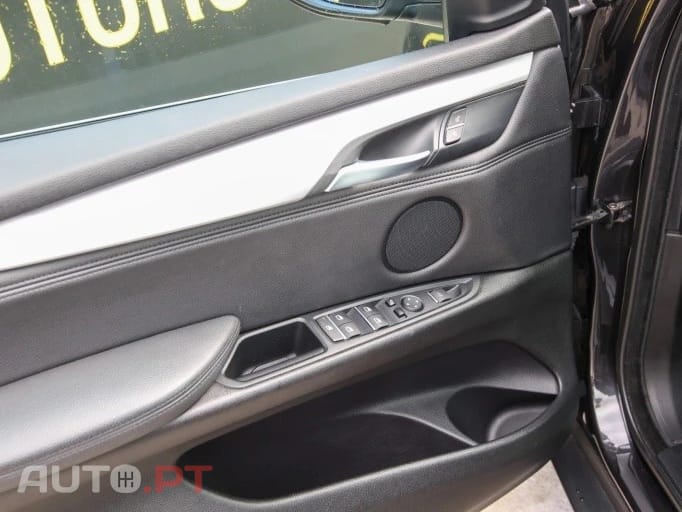 BMW X5 25 d sDrive Comfort 7L