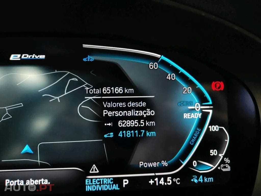 BMW 530 e Pack Desportivo M