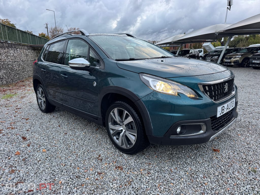 Peugeot 2008 1.2 PureTech Crossway EAT6