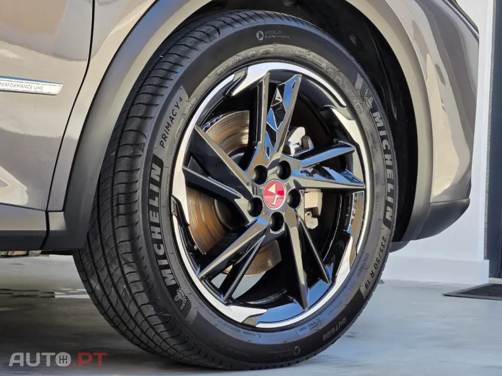 DS DS7 Crossback E-Tense Performance Line EAT8