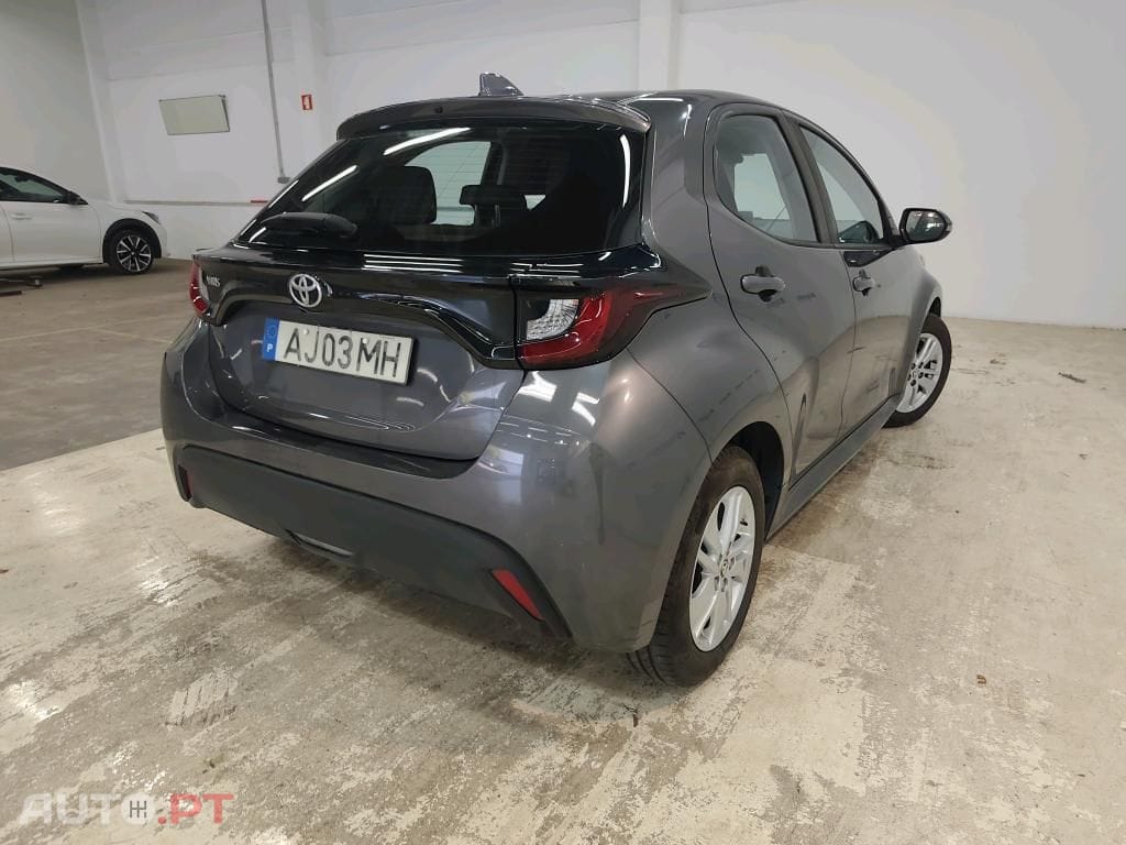 Toyota Yaris 1.0 VVT-i Comfort Plus