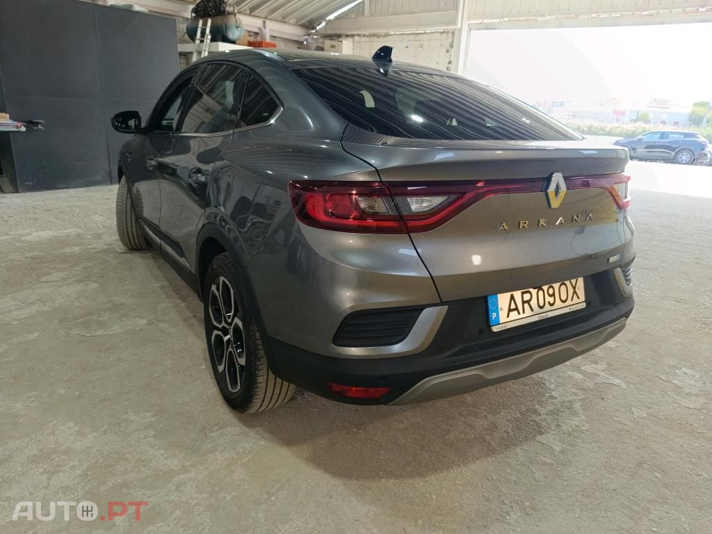 Renault Arkana 1.6 E-Tech Intens