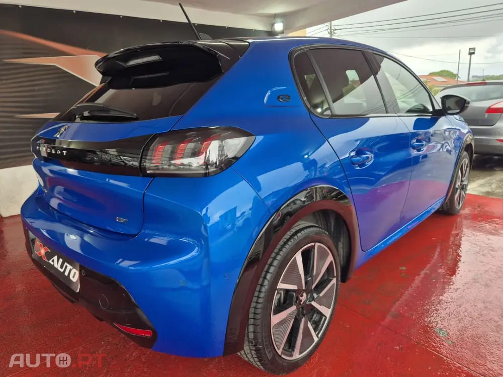 Peugeot E-208 50 kWh GT Line