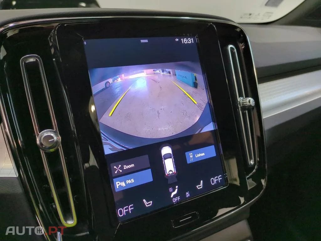 Volvo XC40 1.5 T4 PHEV Plus Dark