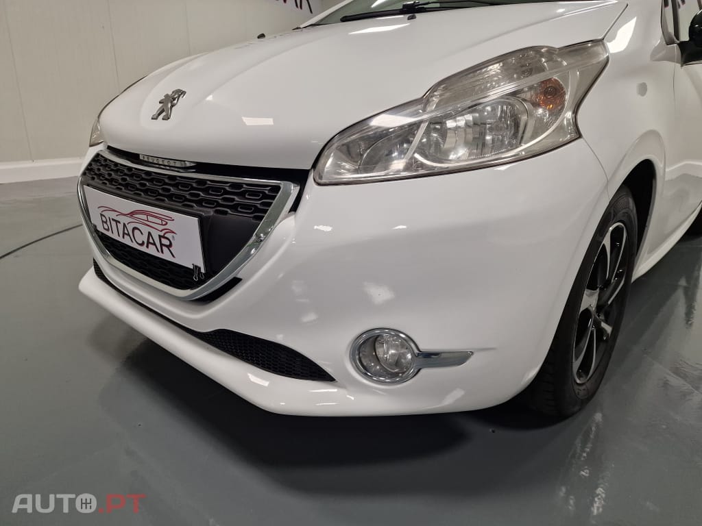 Peugeot 208 1.4 HDi Active