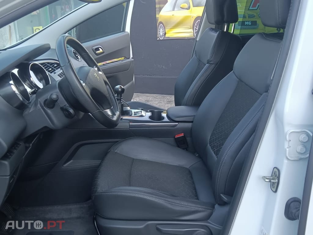 Peugeot 3008 1.6 HDi Allure