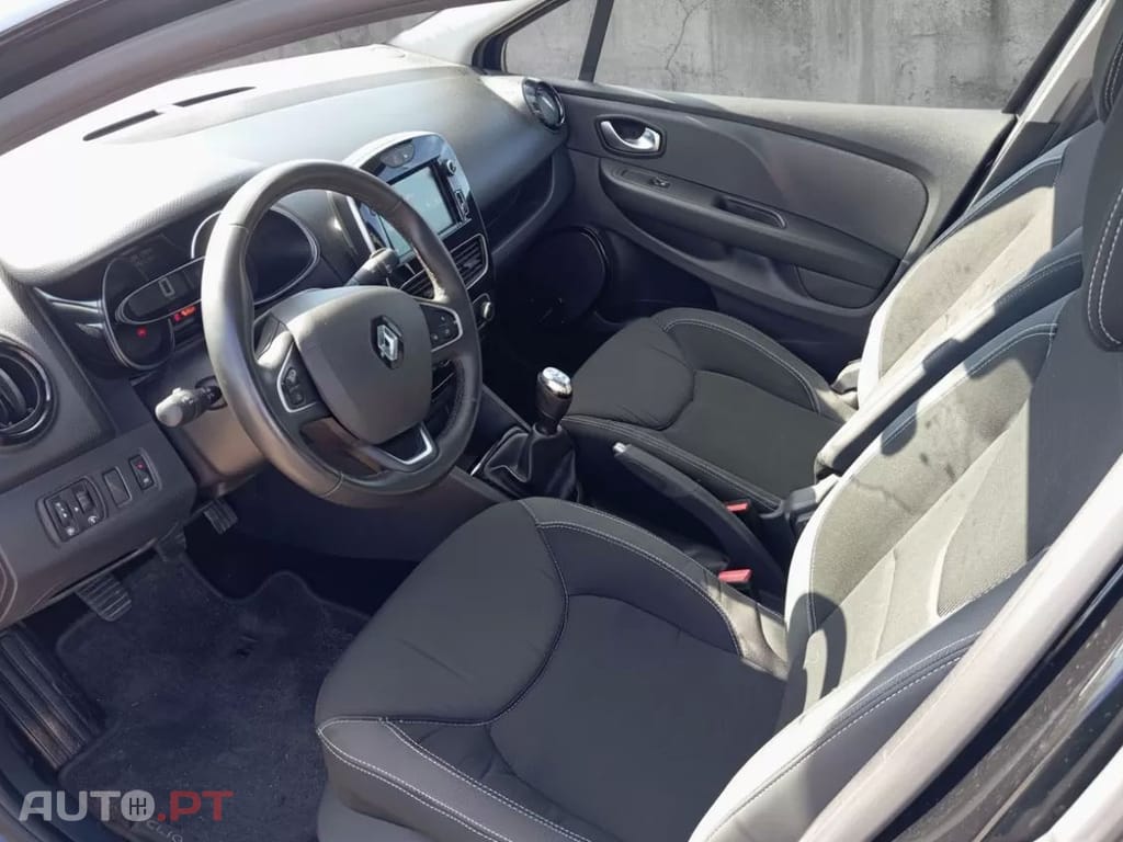 Renault Clio Sport Tourer 1.5 dCi Limited