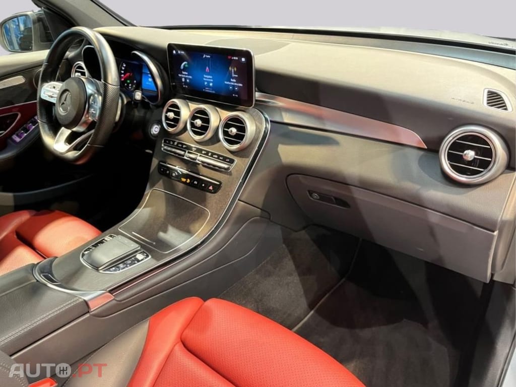 Mercedes-Benz GLC 300 I.V.A DEDUTÍVEL de 4matic Coupe AMG 