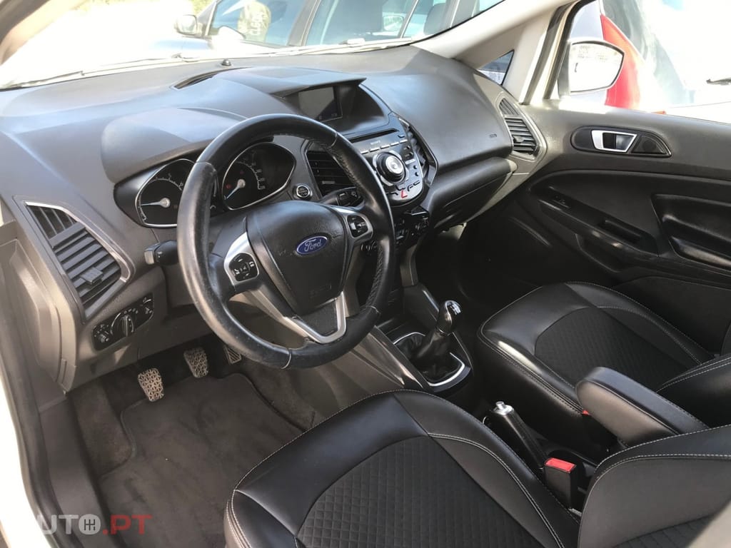 Ford EcoSport 1.0 EcoBoost TITANIUM