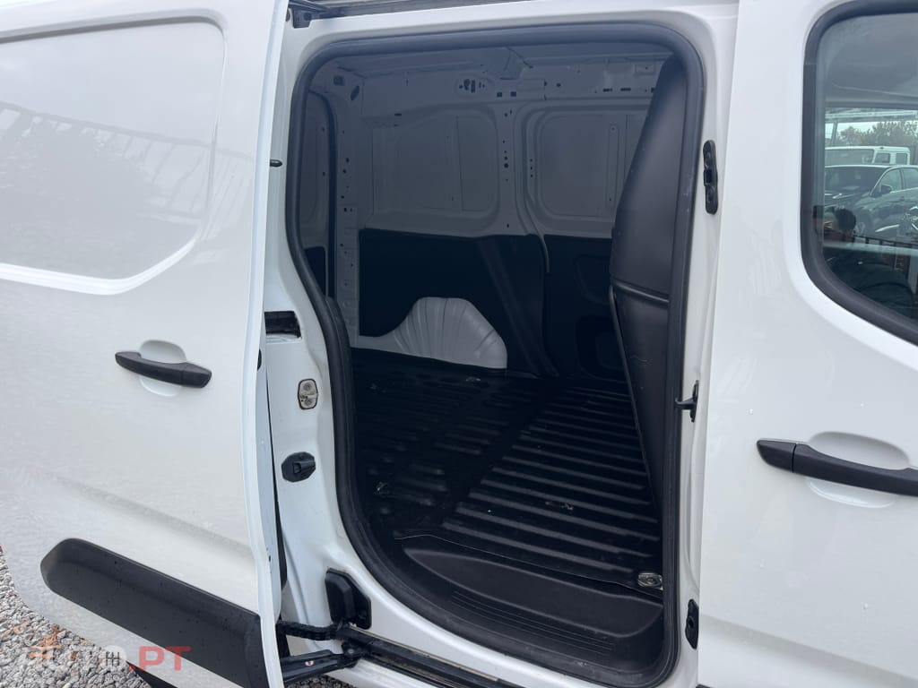 Peugeot Partner 1.6 BlueHDi L1 Premium 3L