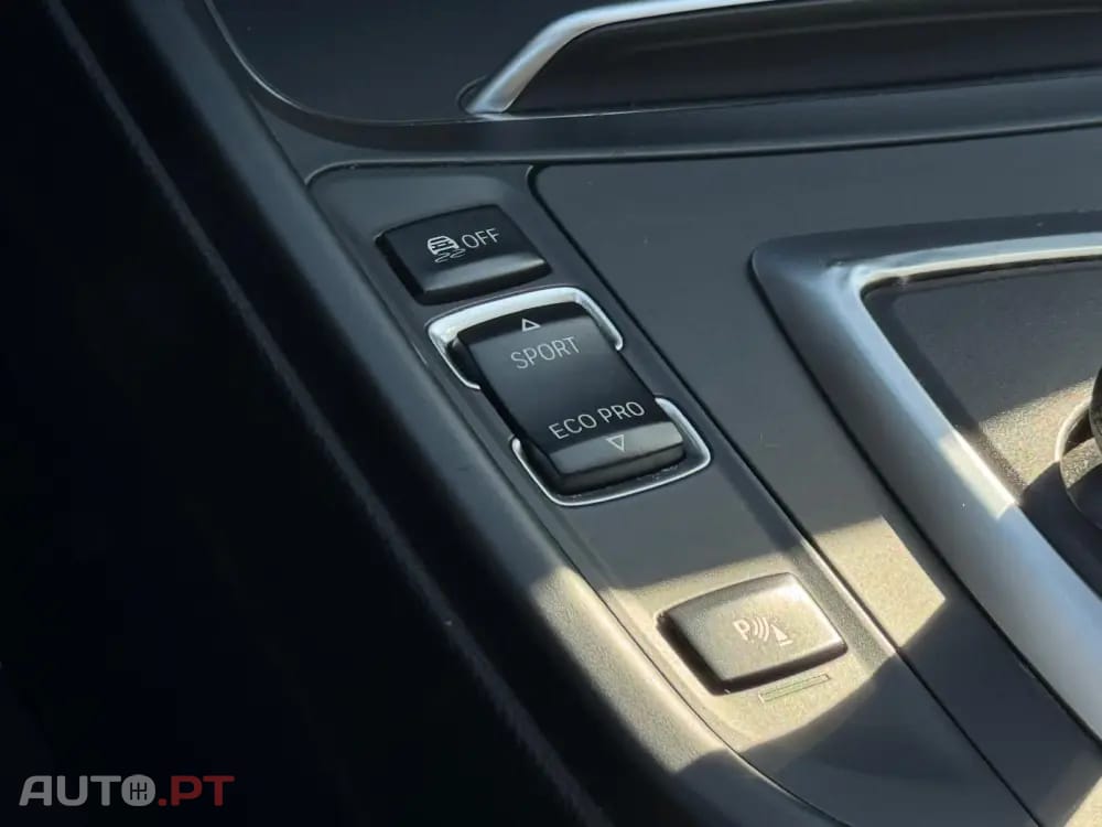 BMW 320 d xDrive Auto