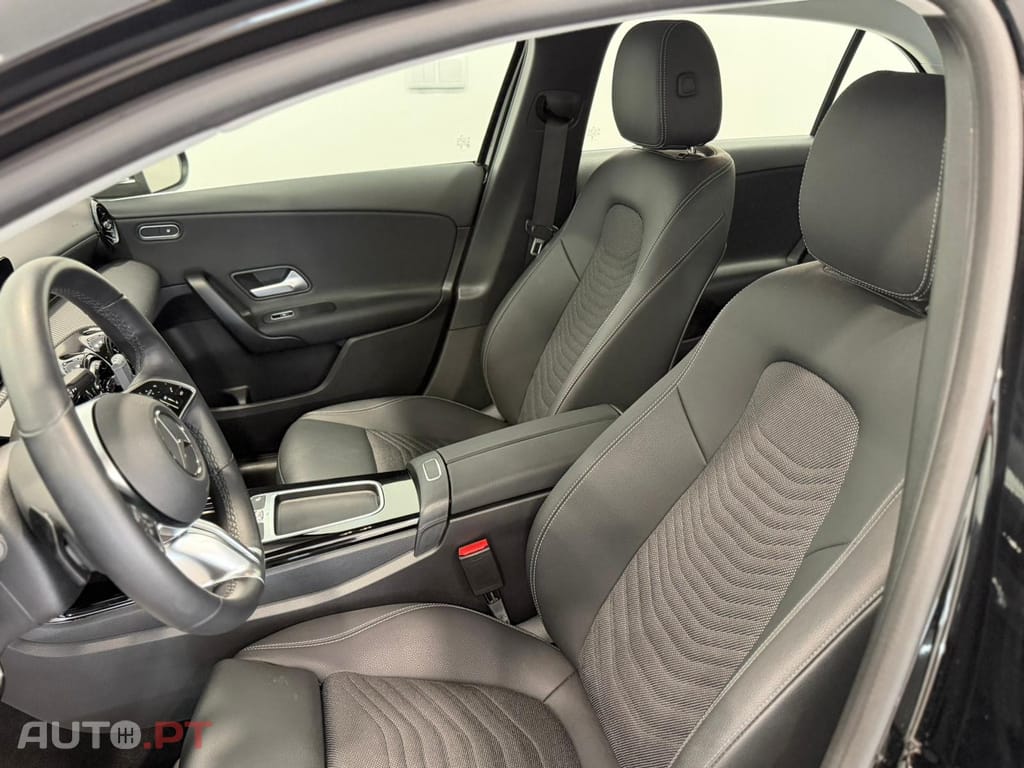 Mercedes-Benz A 250 e