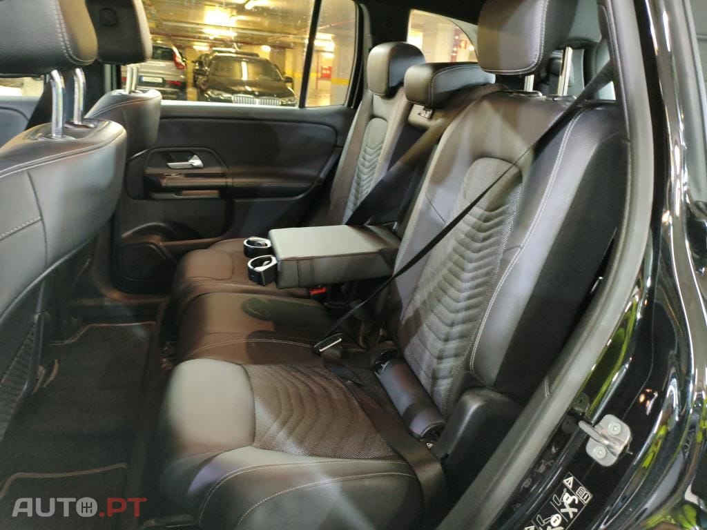 Mercedes-Benz GLB 220 d 4Matic
