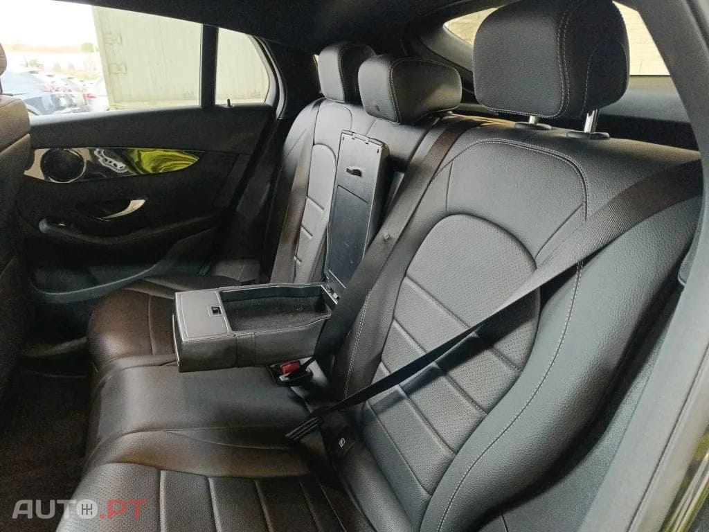 Mercedes-Benz GLC 300 de Coupé 4Matic