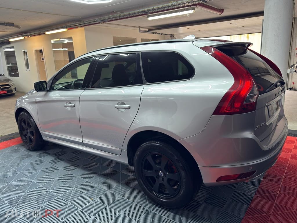 Volvo XC60 2.0 D3 Momentum Geartronic