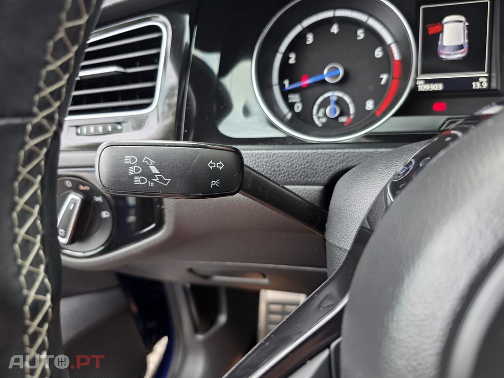 Volkswagen Golf R 4Motion BlueMotion